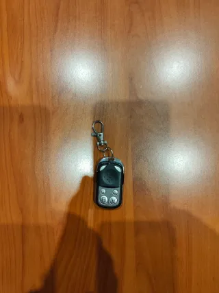 Telecomando universale per  cancello automatico.