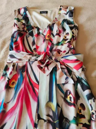 Vestido estampado floral talla 44