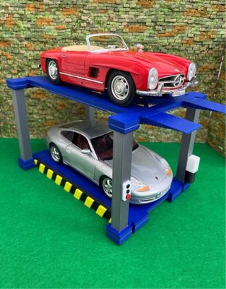 Elevador/Expositor – Escala 1:18