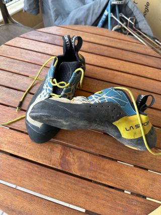 Pies de Gato, La Sportiva Kataki T.43