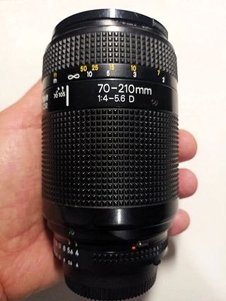 Obiettivo Tele Nikon 70-210mm 1:4-5.6 D