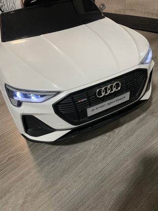 Coche Eléctrico Audi e-tron Niños