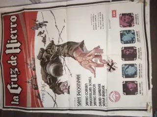 Cartel de cine La Cruz de Hierro