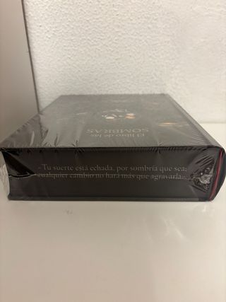 Libro De Las Sombras (PRECINTADO)