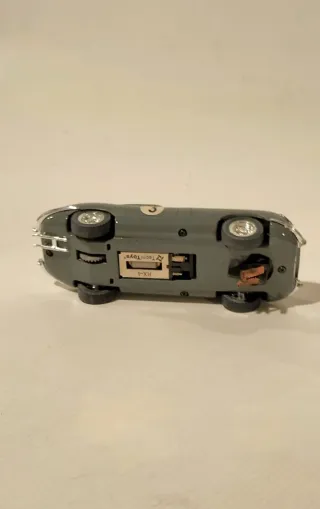 Jaguar réplica Iberslot Scalextric