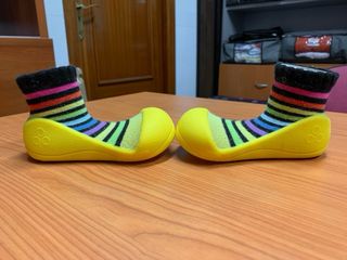 Attipas Arcoíris XL 22.5