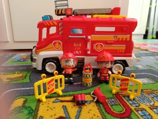 Camión Bomberos PinyPon Action