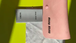 Gafas Miu Miu Vintage Doradas y Negras