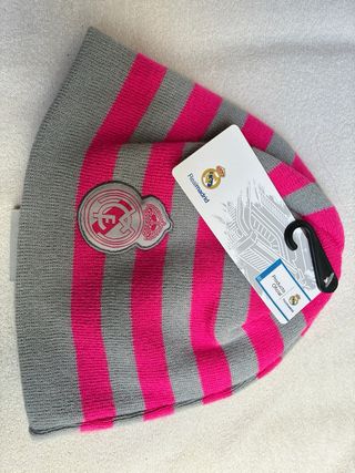 Gorro Real Madrid niña rayas rosa y gris