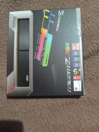 G.Skill Trident Z RGB DDR4 3200 16GB (2x8GB)