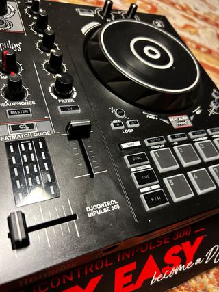 Mesa DJ Hercules DJControl Impulse 300