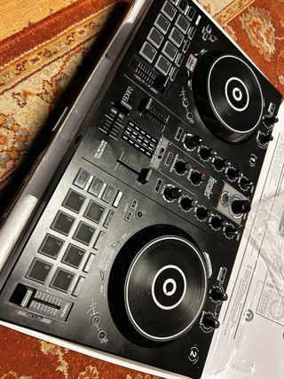 Mesa DJ Hercules DJControl Impulse 300