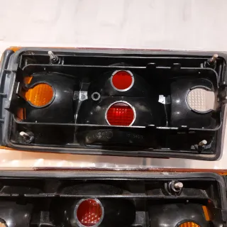 Pilotos Traseros Golf MK1 Cabrio marca Franklin.