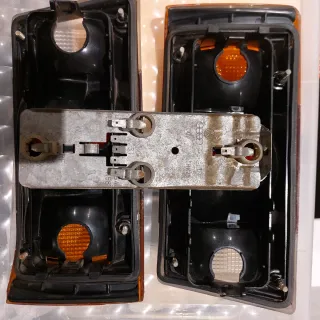 Pilotos Traseros Golf MK1 Cabrio marca Franklin.