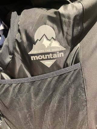 Abrigo Mountain Pro Hombre XL Negro