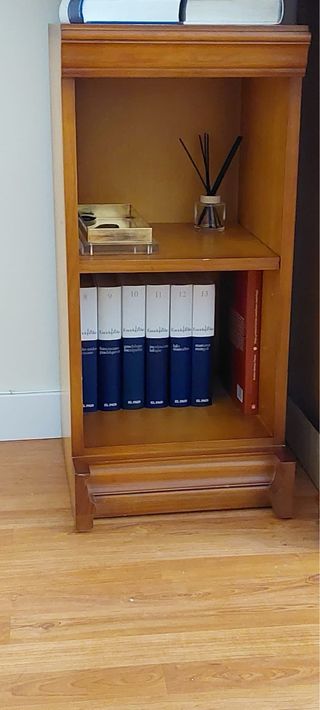 Muebles de salón de madera y cristal