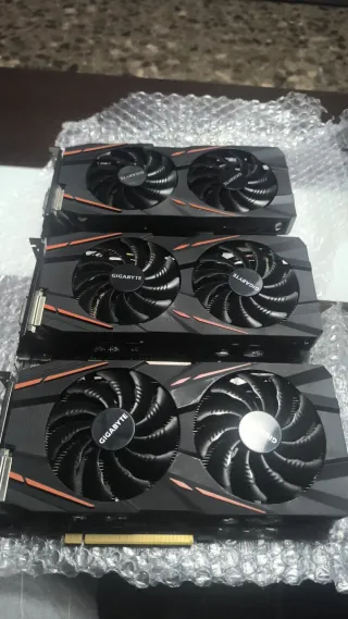 Gigabyte RX 580 Tarjeta Gráfica
