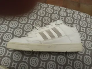 Zapatillas Adidas Forum Talla 43.5 Blancas