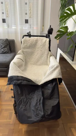 Silla ruedas eléct. Quickie Q100R + 5 complementos