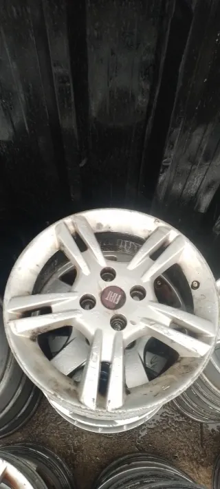 Neumático 195/55R16 Radial Tubeless