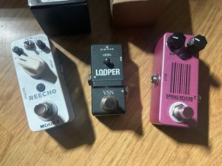 Pedales Mooer Reecho, Looper y Spring Reverb