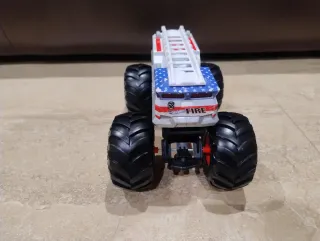 Camión Bomberos Hot Wheels Monster Truck