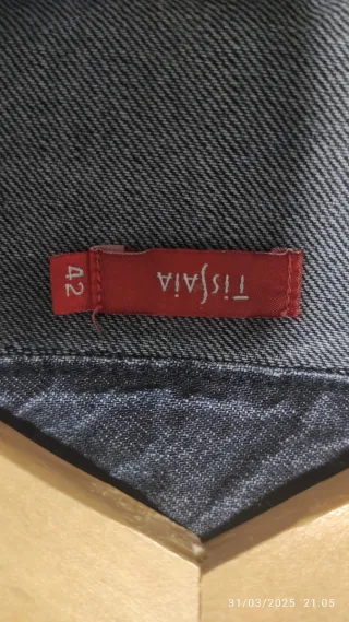 Cazadora vaquera Tissaia azul