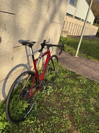 Bicicleta de carretera Cannondale aluminio