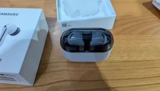 Samsung Galaxy Buds3 FE Blancos