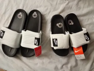 Chanclas Nike Talla 36 y talla 42  Blancas