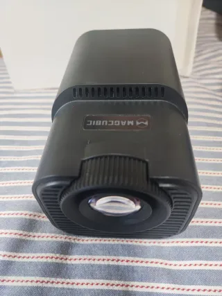 Proyector Magcubic HY320 Mini Negro