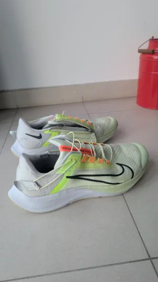 Zapatillas Nike Pegasus  amarillas Verdes y Naranj