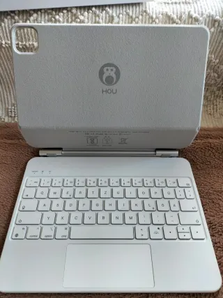 Capa com Teclado para iPad Branco