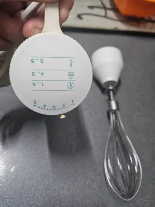 Batidora Braun 350W con varillas