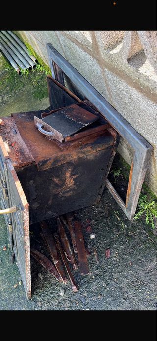 Cocina de leña y carbón antigua
