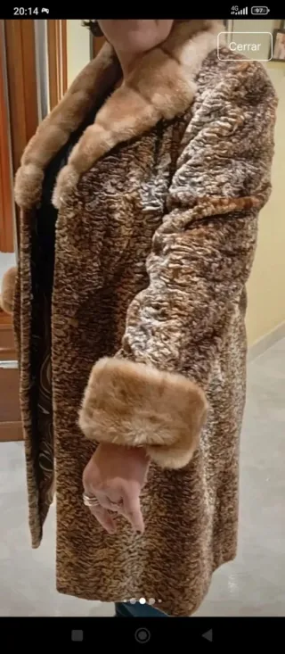 Chaquetón de mujer estampado