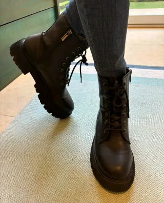 Botines acordonados Bershka 39 negro botas mujer
