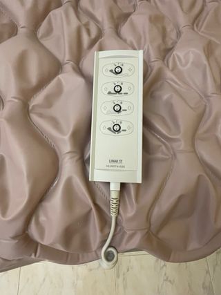 Cama Mobiclinic Askle Sante casi nueva