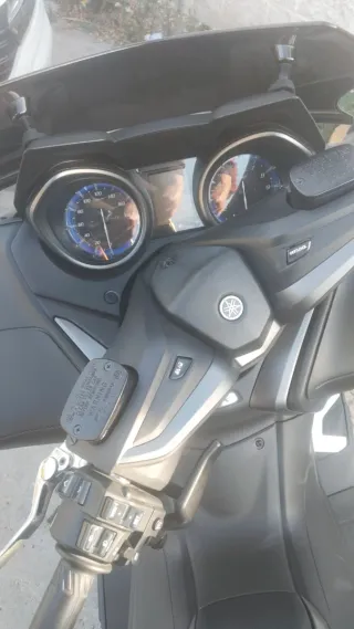 Yamaha TMAX 560 Tech MAX