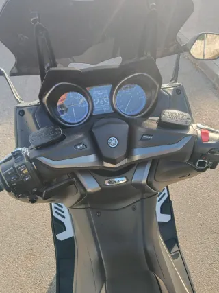 Yamaha TMAX 560 Tech MAX