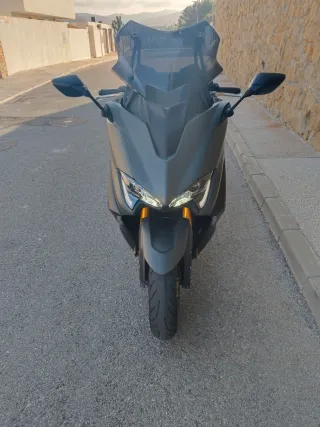 Yamaha TMAX 560 Tech MAX