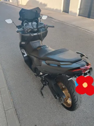 Yamaha TMAX 560 Tech MAX
