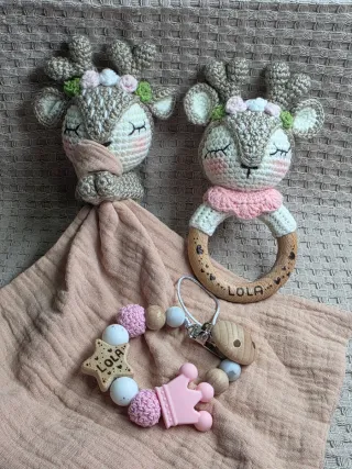 Canastilla bebé crochet ciervo y chupetero