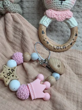 Canastilla bebé crochet ciervo y chupetero