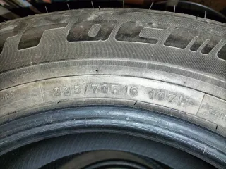 Neumáticos 225/70/16