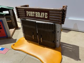 Lote Playmobil Fort Brave y Casa