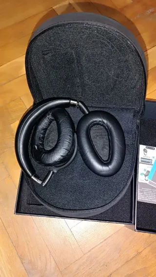 Sennheiser PXC 550 Wireless Auriculares