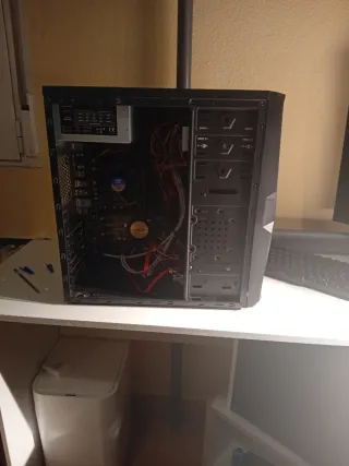 PC Intel i7-4790 · 16GB RAM · SSD 250GB · Windows