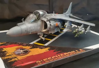 Maqueta Av-8B Harrier II Plus