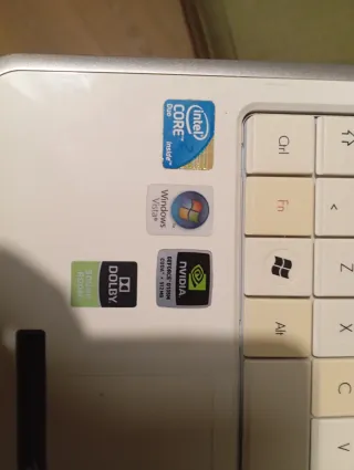 Packard Bell Portátil Blanco (Sin HDD)